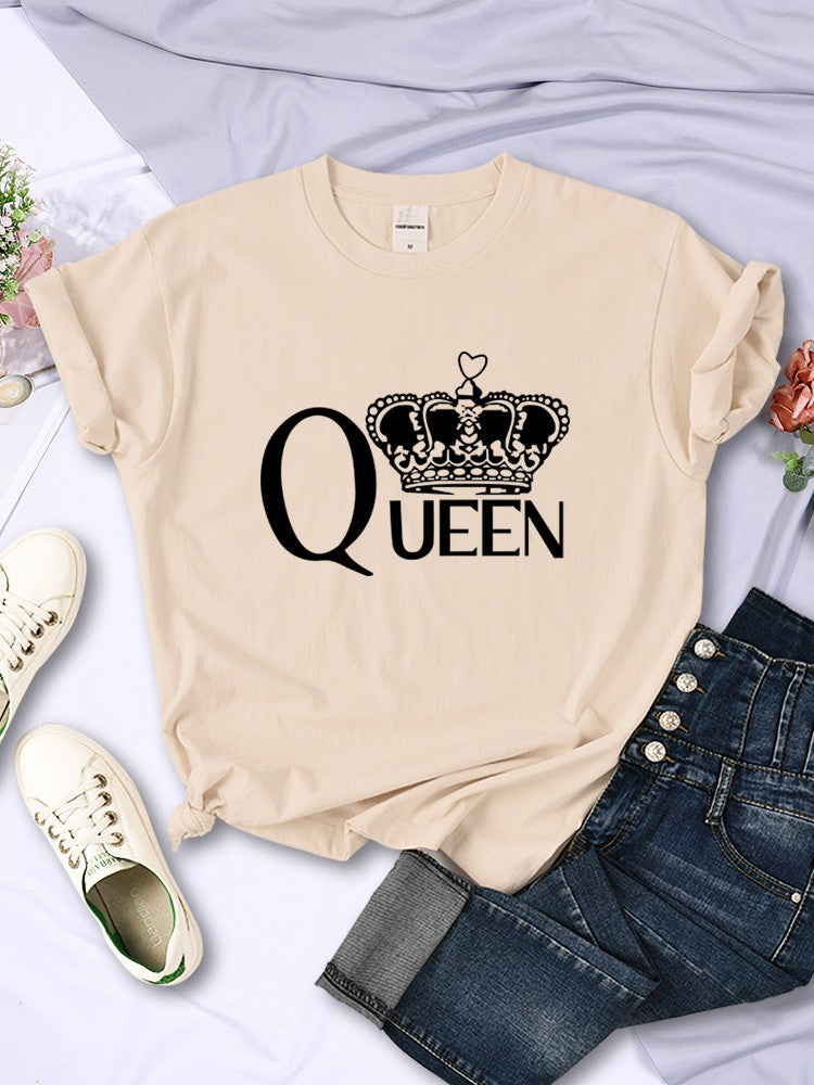 Reina Crown Tee